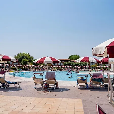 Ai Pini Lido Altanea Apartment